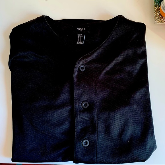 🌴3 /$40 🌴 Forever 21 mens black and red jersey - Picture 2 of 4